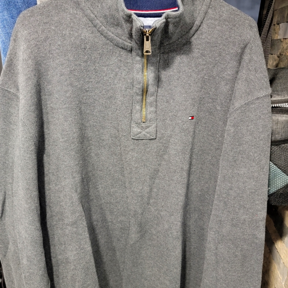 Tommy Hilfiger Mens long sleeve quarter zip sweater